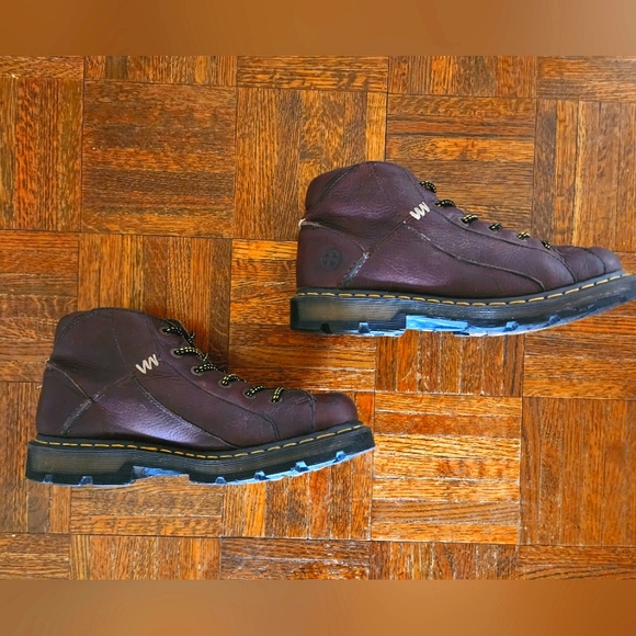 Made in Asia Doc Marten boot - Picture 6 of 10